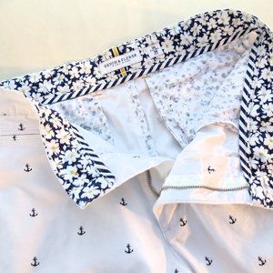 Men's Beach Shorts, Anchor Pattern, Size 30.